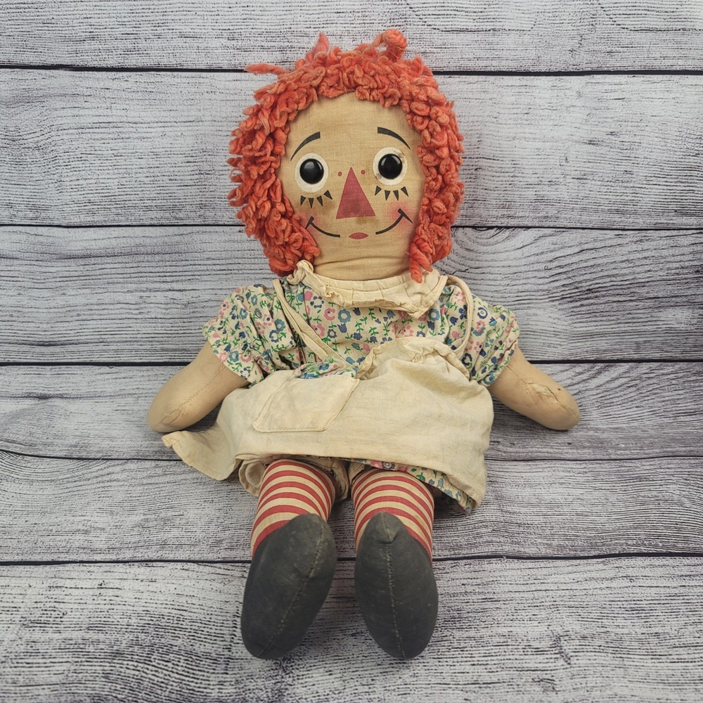 Vintage Raggedy Ann Cloth Doll Red Yarn Hair Floral Dress 15"